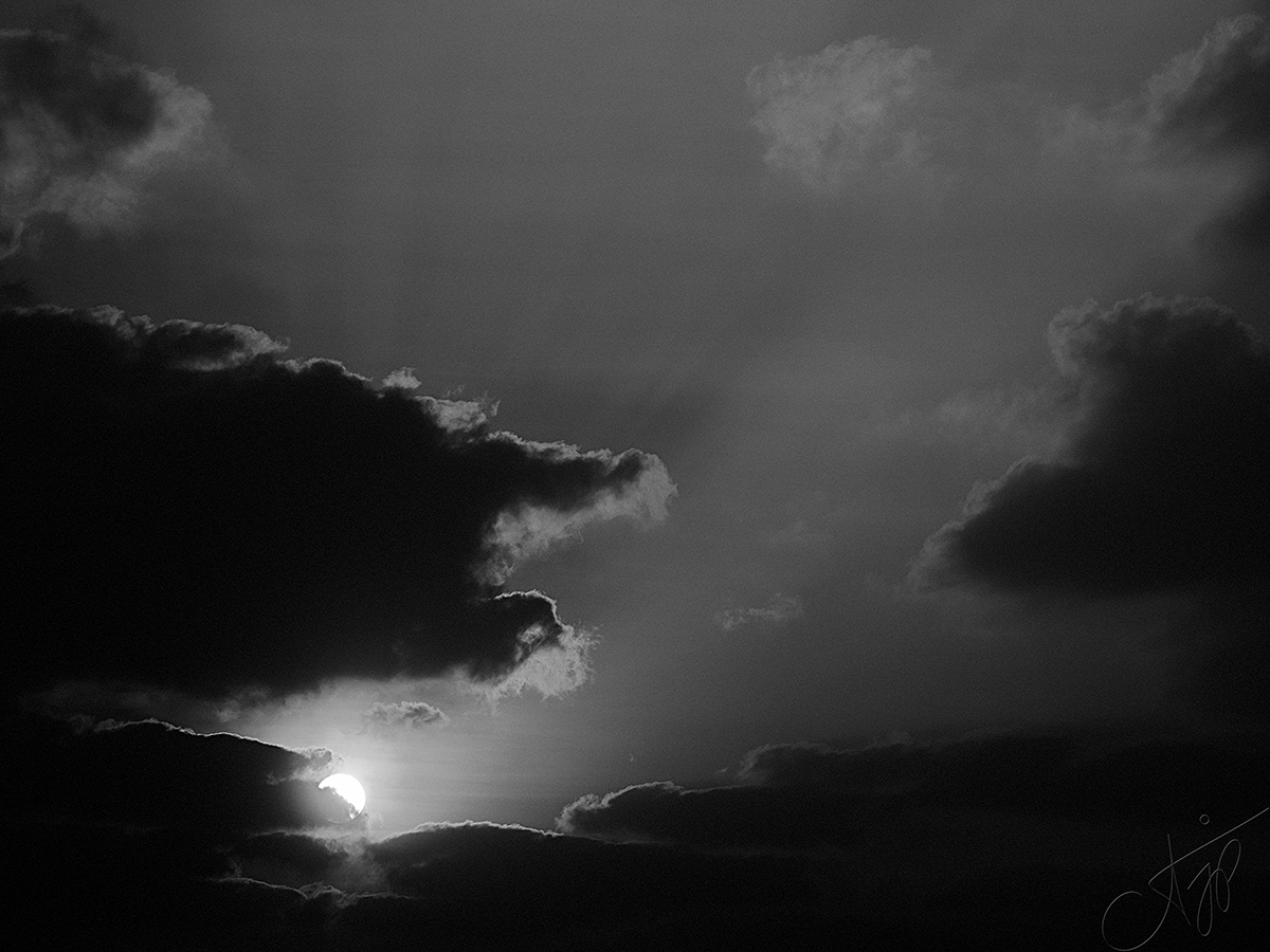 fine art-black-white-cloudscape-photography-aditya-j-pradeep-fame-hues-ajp-10005