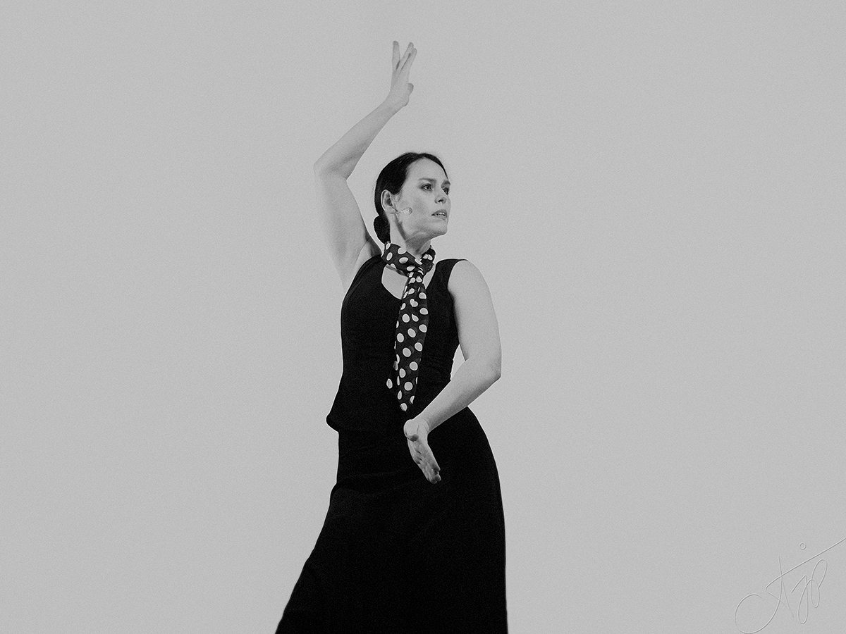 fine art-black-white-flamenco-photography-aditya-j-pradeep-fame-hues-ajp-00005