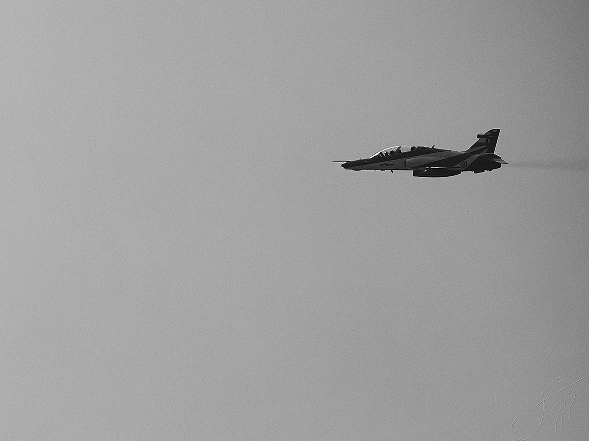 fine art-black-white-photography-iaf-air-show-aditya-j-pradeep-fame-hues-ajp-00008