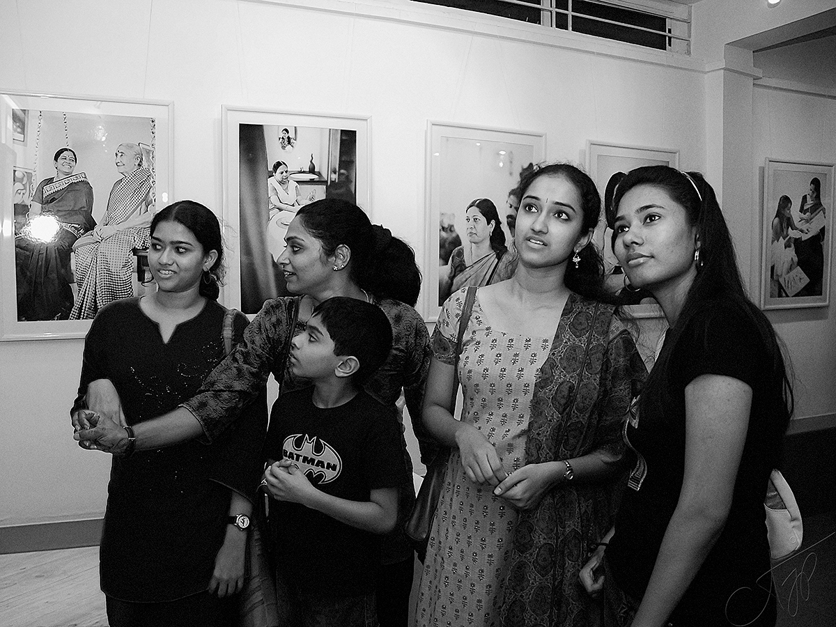 fine art-black-white-photography-mothers-day-aditya-j-pradeep-fame-hues-ajp-00018